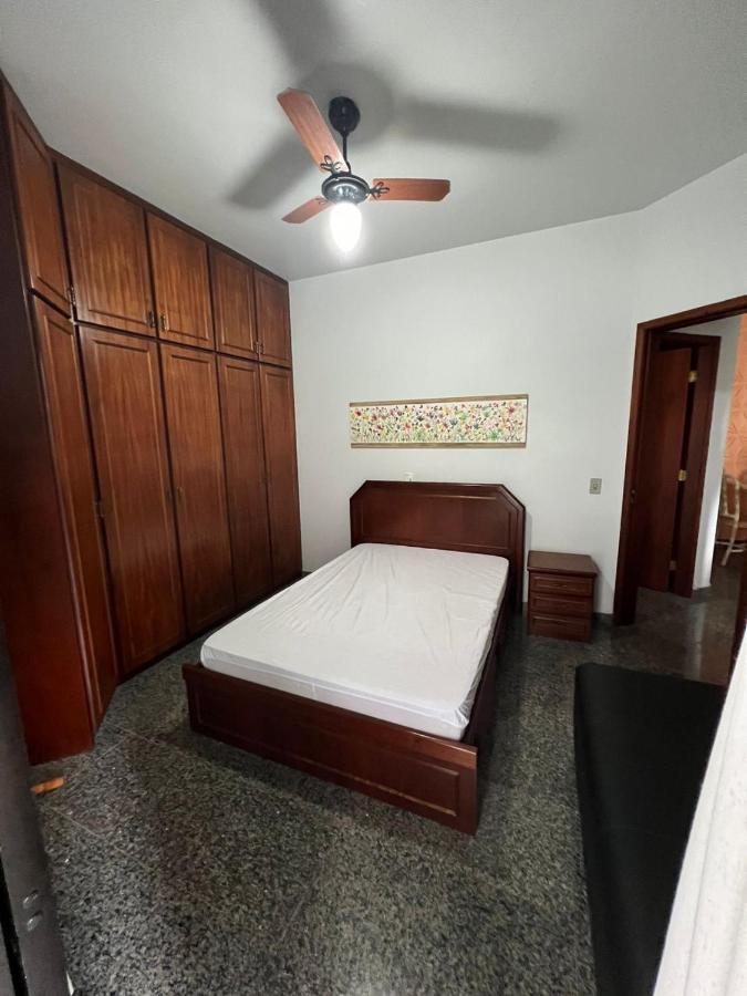 Apartamento No Guaruja Enseada A Beira Mar, Otima Localidade E Com Ar Condicionado Exterior foto