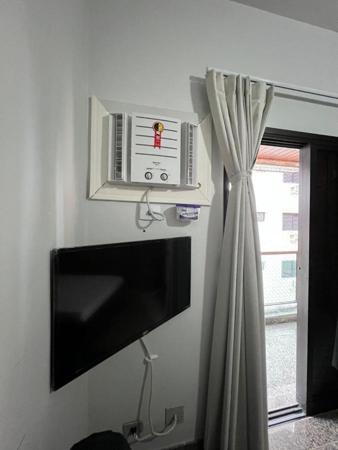 Apartamento No Guaruja Enseada A Beira Mar, Otima Localidade E Com Ar Condicionado Exterior foto